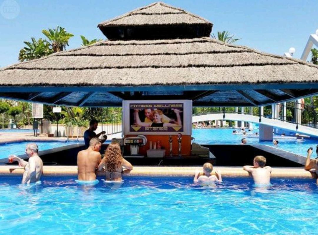 New Wonderful Holidays Benalbeach Lejlighed Benalmádena